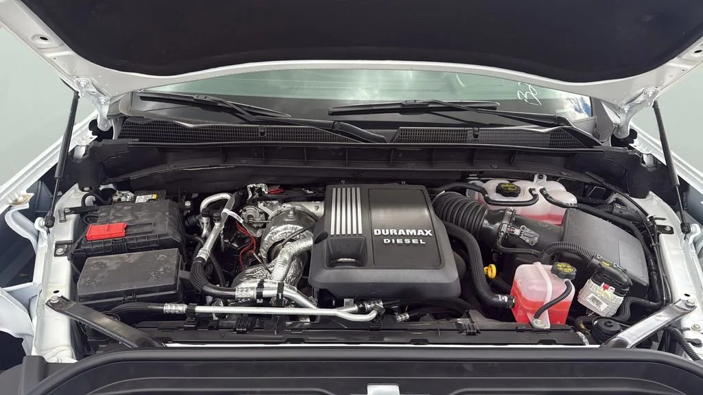 New 2026 Summit White GMC Elevation image 22
