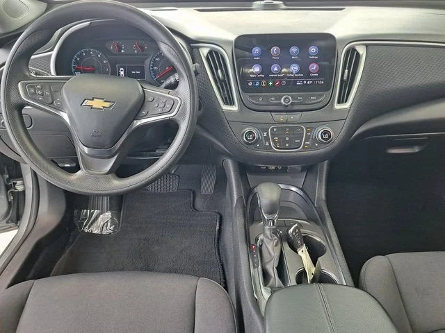 Used 2024 Gray Chevrolet LT image 26