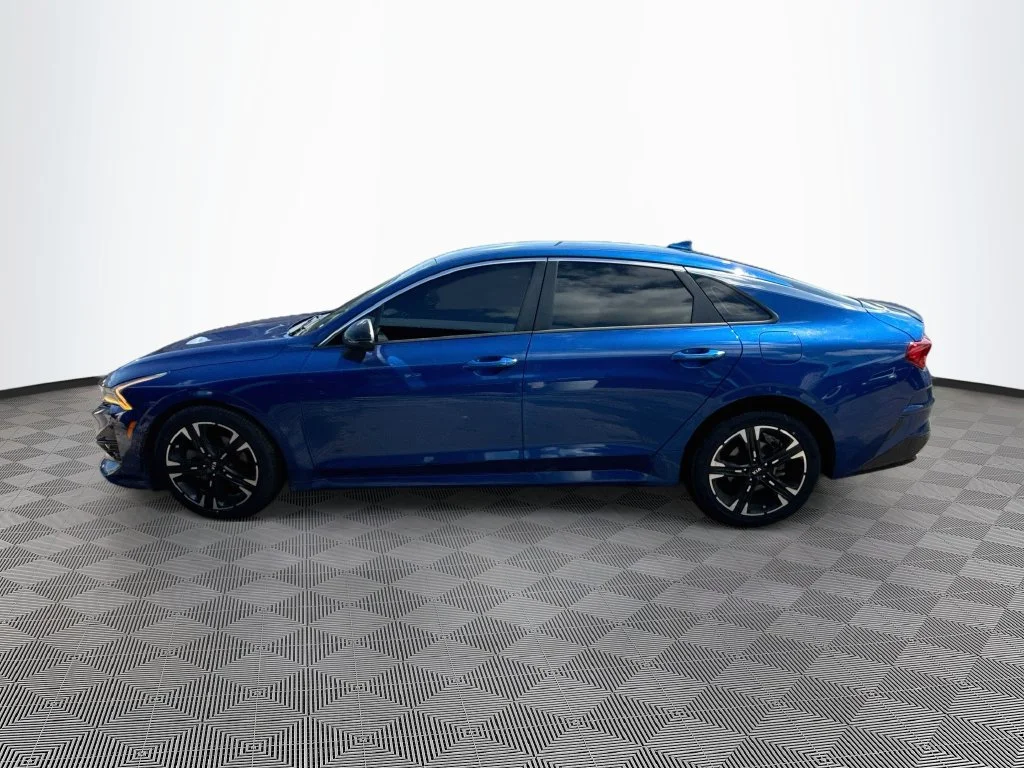 Used 2021 Blue Kia GT-Line image 9