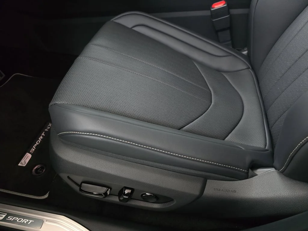 New 2026 Black Lexus 350h image 27