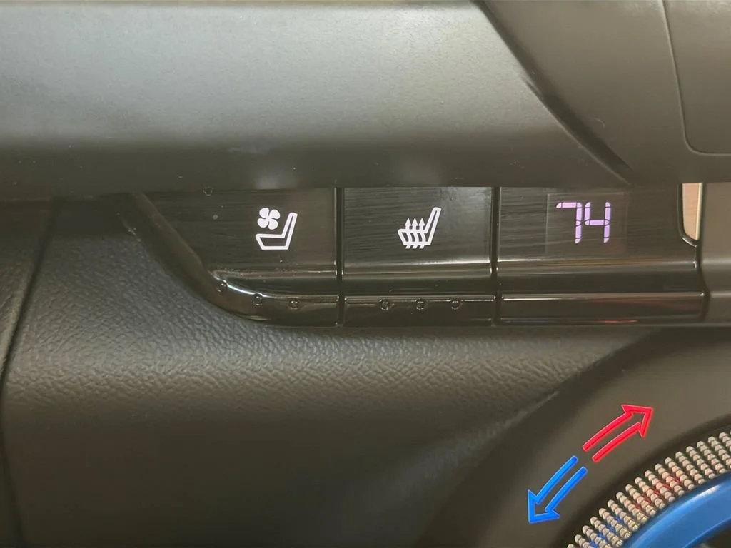 Used 2018 NIGHTFALL GRAY METALLIC Chevrolet 2SS image 24
