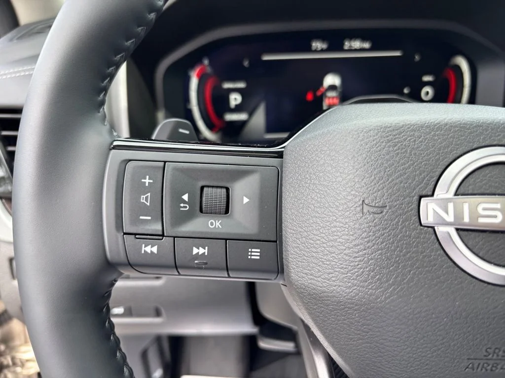 Used 2019 Silver Lexus 350 image 34