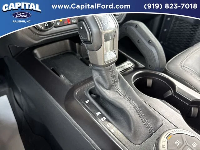 Used 2025 Blue Ford Badlands image 32