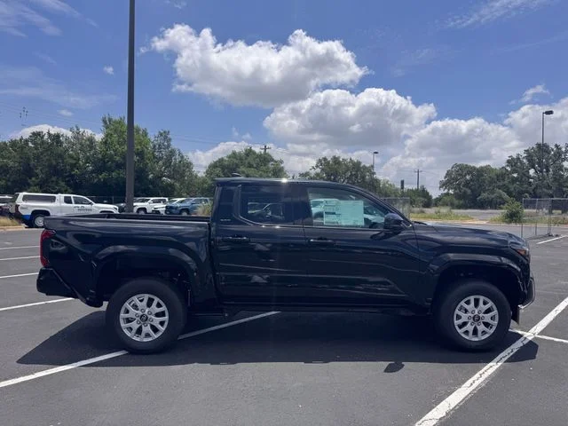 New 2026 Black Toyota SR5 image 4