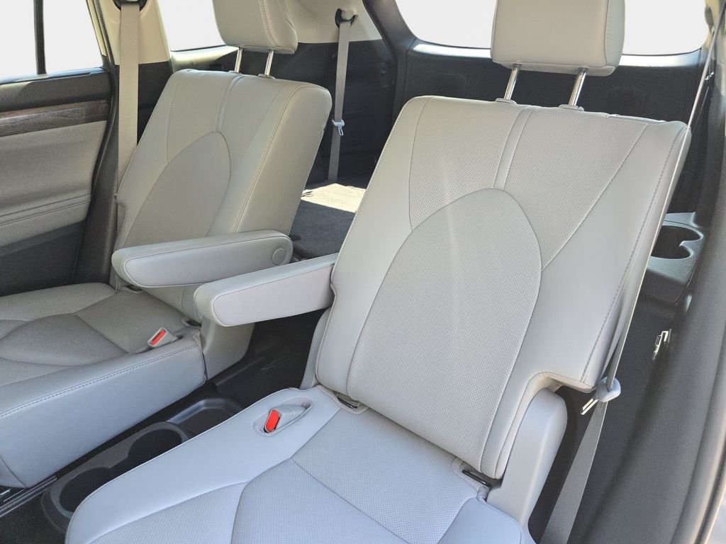 Used 2021 Gray Toyota Limited image 18