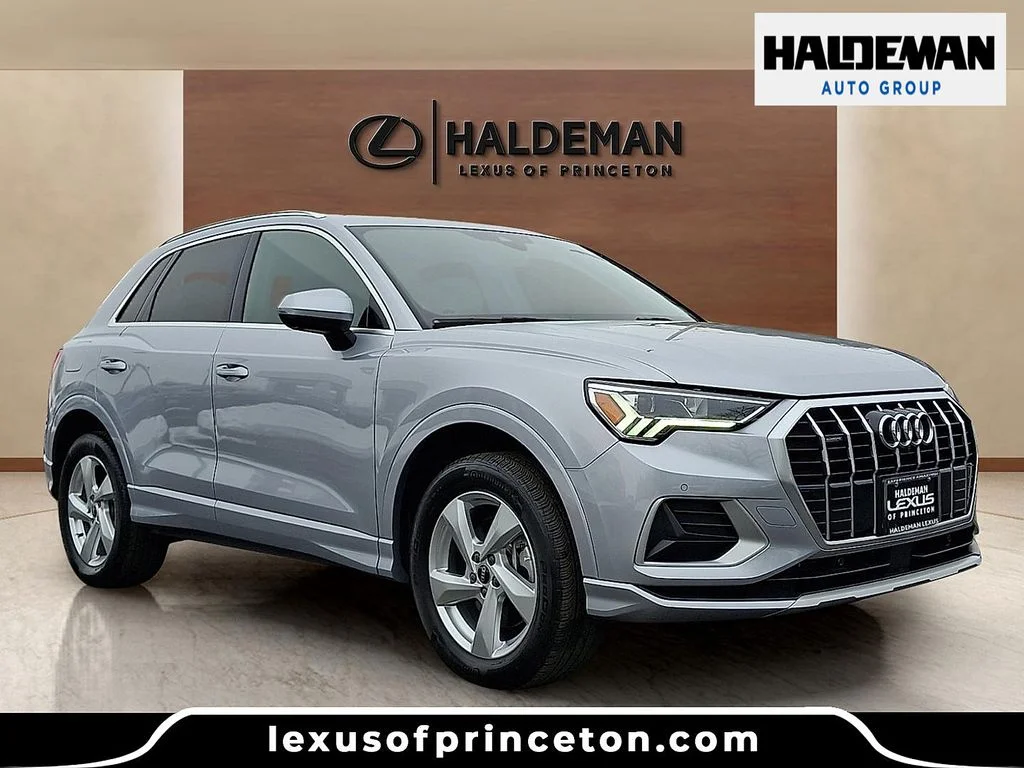 2022 Audi Q3 40 TFSI Premium Plus quattro's photo