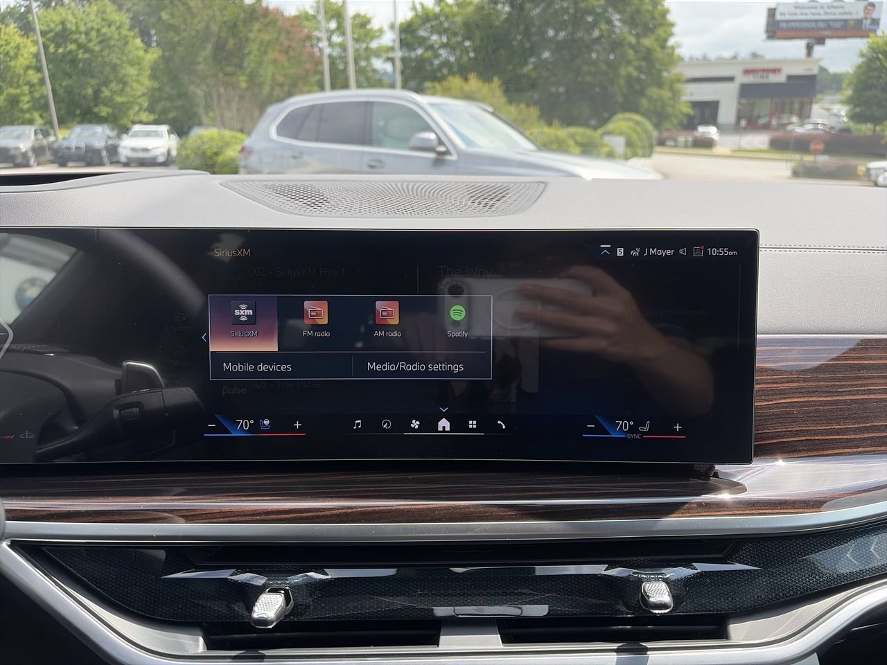 New 2026 Black Sapphire Metallic BMW xDrive40i image 24