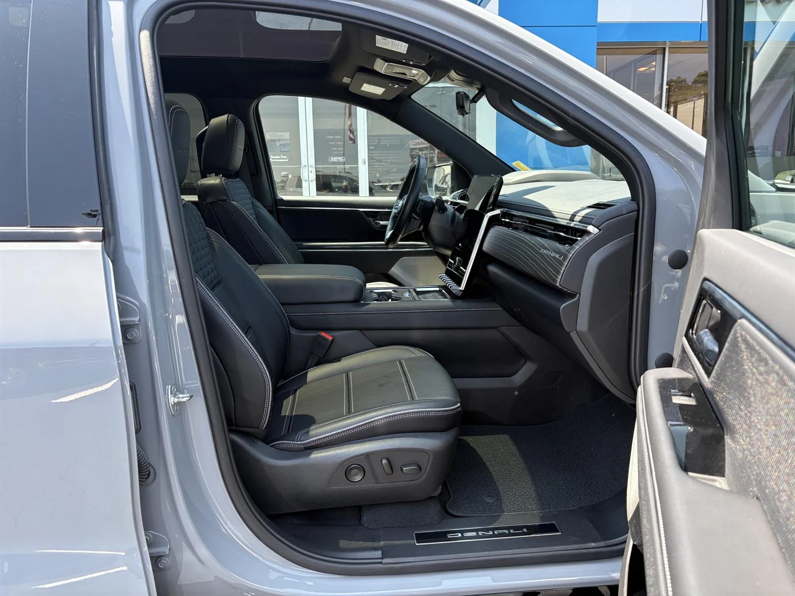 Used 2025 Thunderstorm Gray GMC Max Range Denali image 29