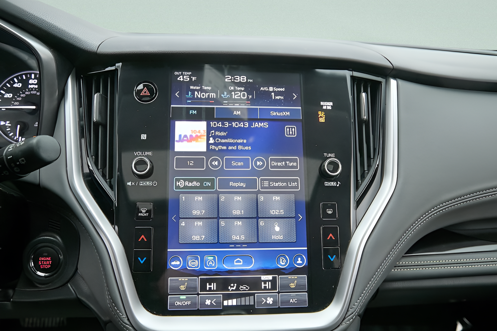 Used 2023 Crystal White Pearl Subaru Onyx Edition image 26