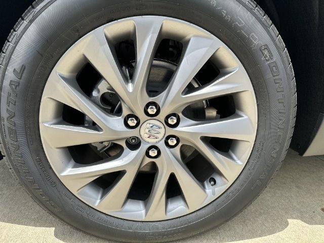 2026 Buick Enclave Preferred - Photo 28