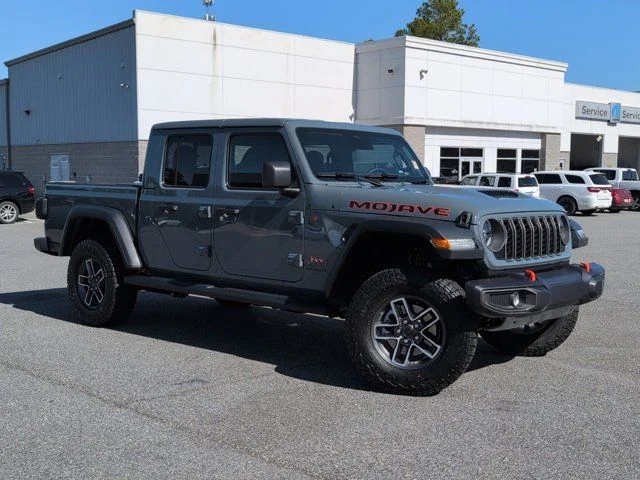 2026 Jeep Gladiator Mojave Auto's photo