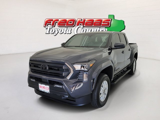 2025 Toyota Tacoma 4WD SR5