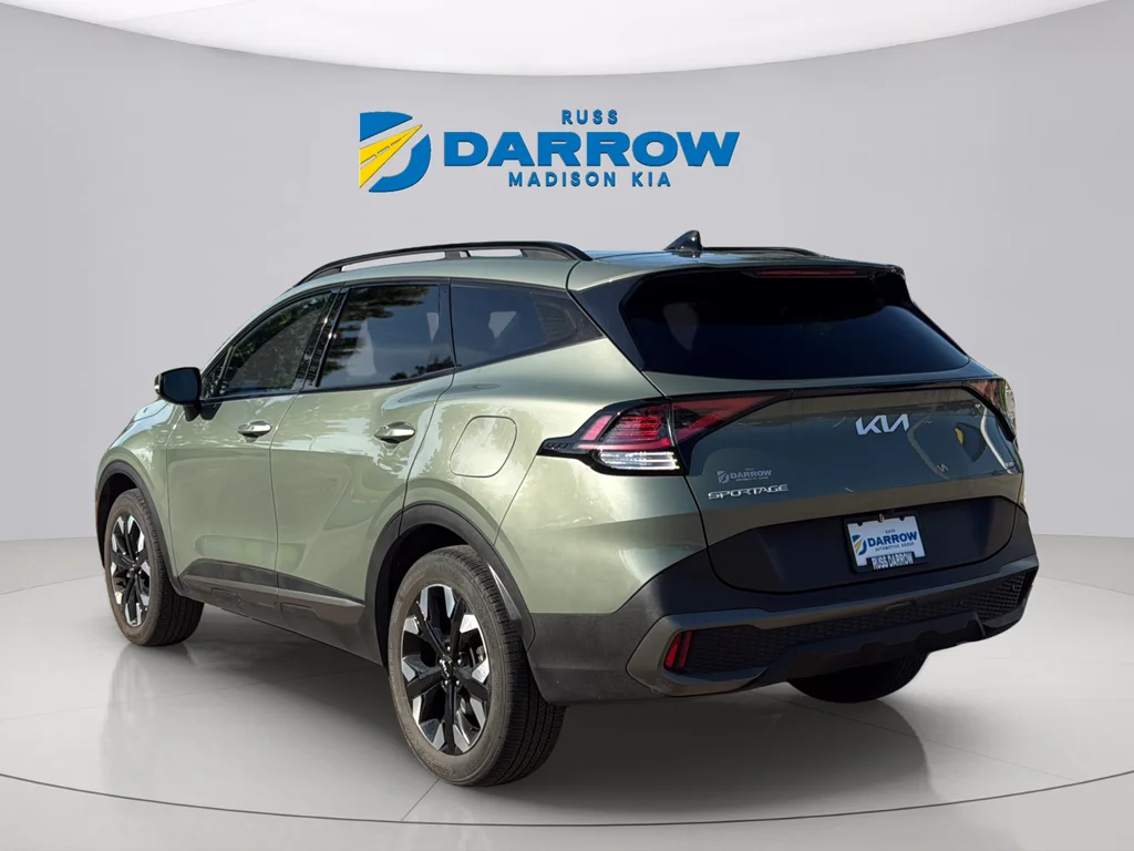 Certified Used 2023 Jungle Green Kia X-Line image 3
