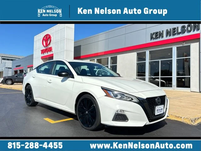 2020 Nissan Altima SR