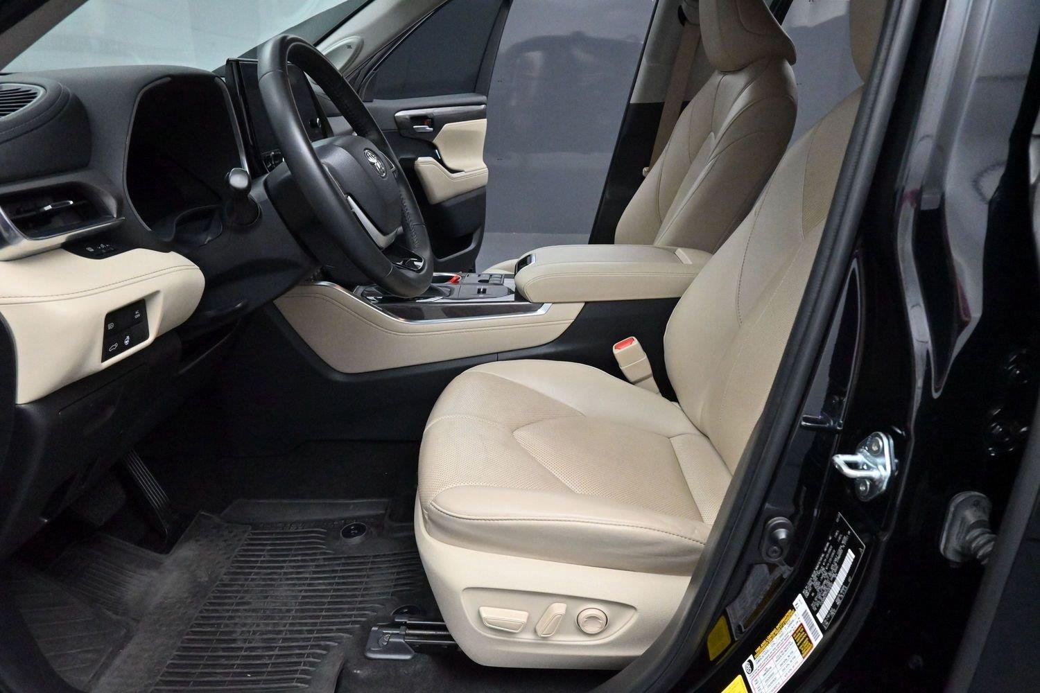 Used 2023 Midnight Black Metallic Toyota Limited image 15