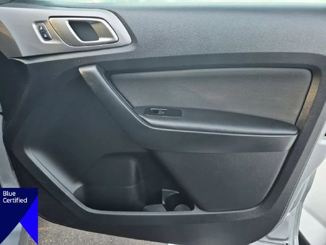 Used 2020 Silver Ford XLT image 32