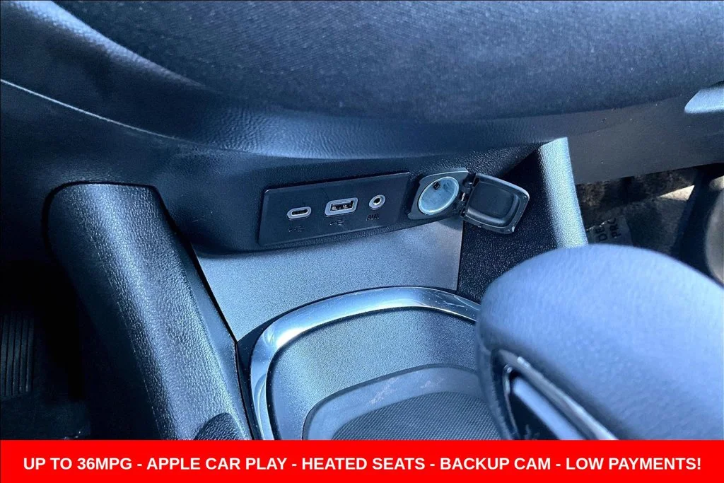 Used 2024 Gray Chevrolet LT image 19