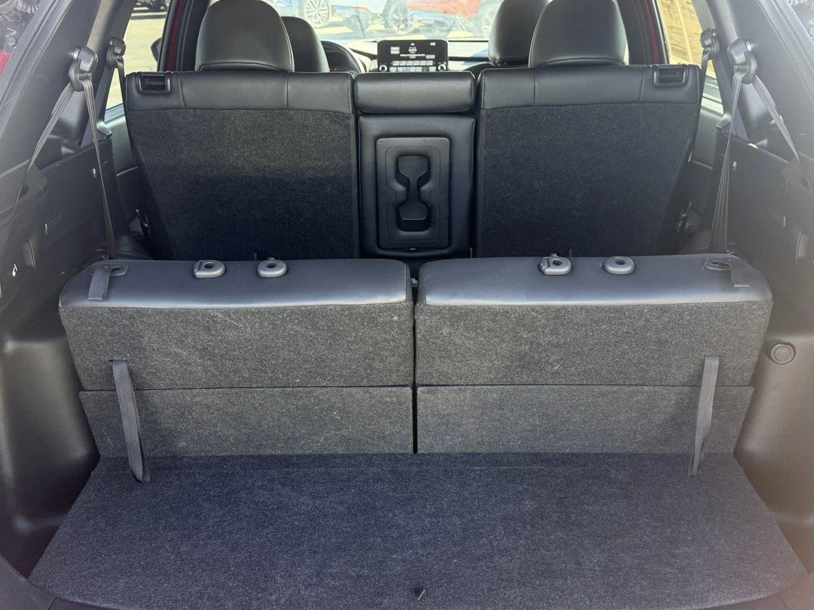Used 2024  Mitsubishi SE image 12