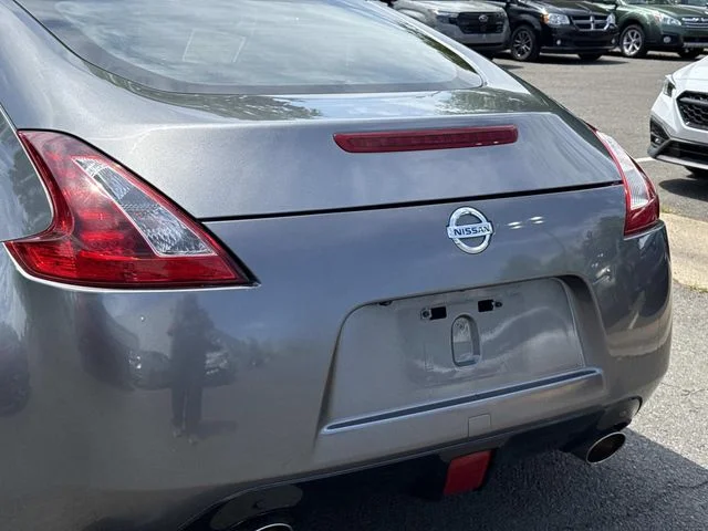Used 2020 Gray Nissan Base image 10
