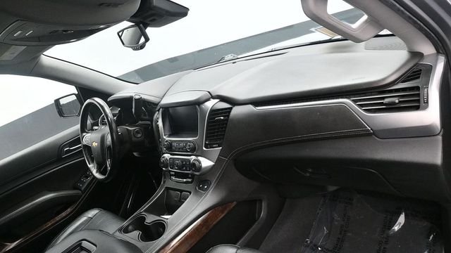 Used 2020 Gray Chevrolet LT image 36