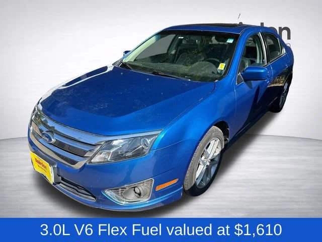 Used 2011 Blue Flame Metallic Ford SEL image 3