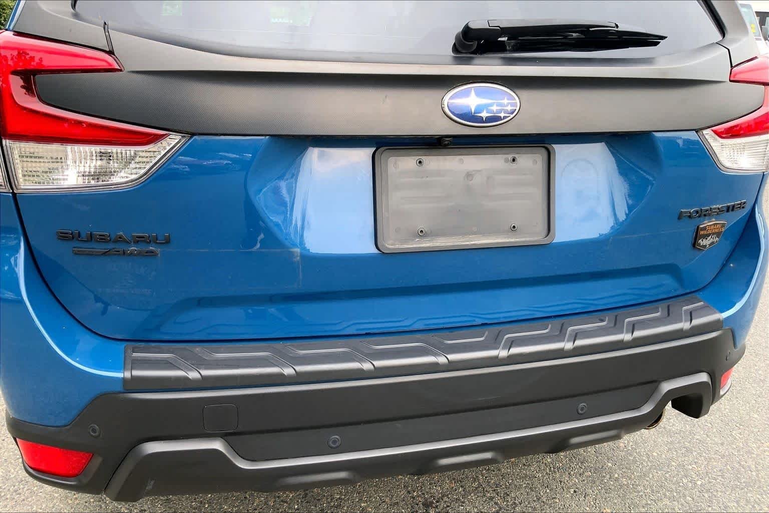 Used 2023 Geyser Blue Subaru Wilderness image 31