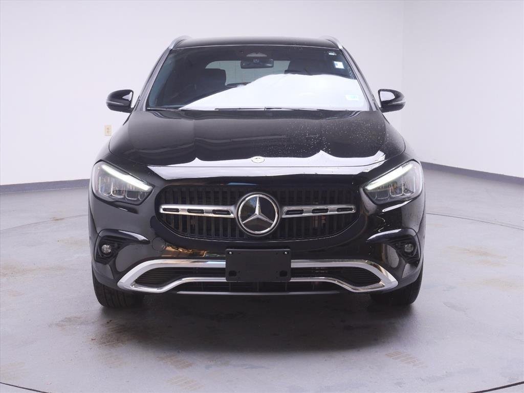 Used 2025 Night Black Mercedes-Benz GLA 250 image 2