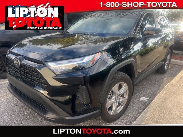 Used 2025 Midnight Black Metallic Toyota XLE image 1