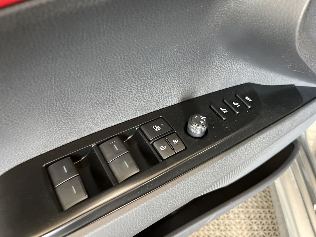 New 2026 Heavy Metal with Midnight Black Metallic roof Toyota XSE image 5
