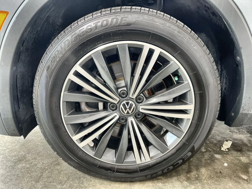 Used 2024 Black Volkswagen 2.0T Wolfsburg Edition image 18