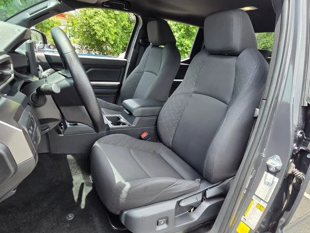 Used 2025 Underground Toyota SR5 image 8