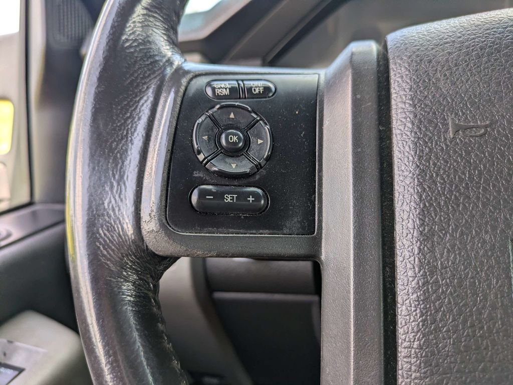 Used 2016 White Ford Lariat image 25