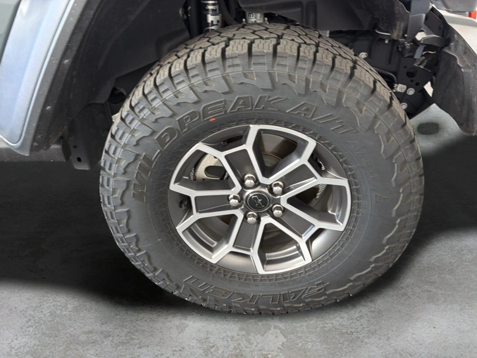 Used 2024 Anvil Clear Coat Jeep Mojave image 37