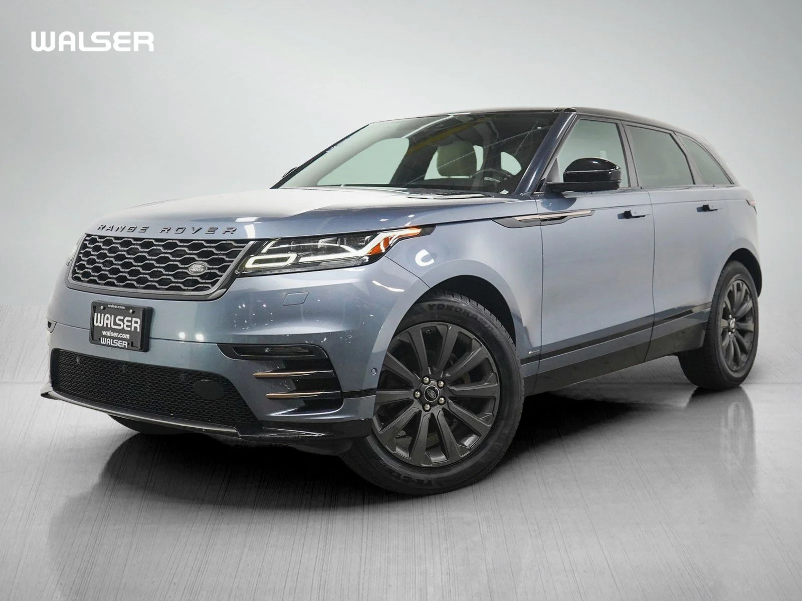 2019 Land Rover Range Rover Velar R-Dynamic SE Si4's photo