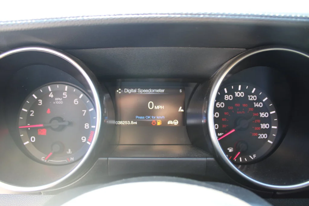Used 2017 Blue Ford Shelby GT350 image 23