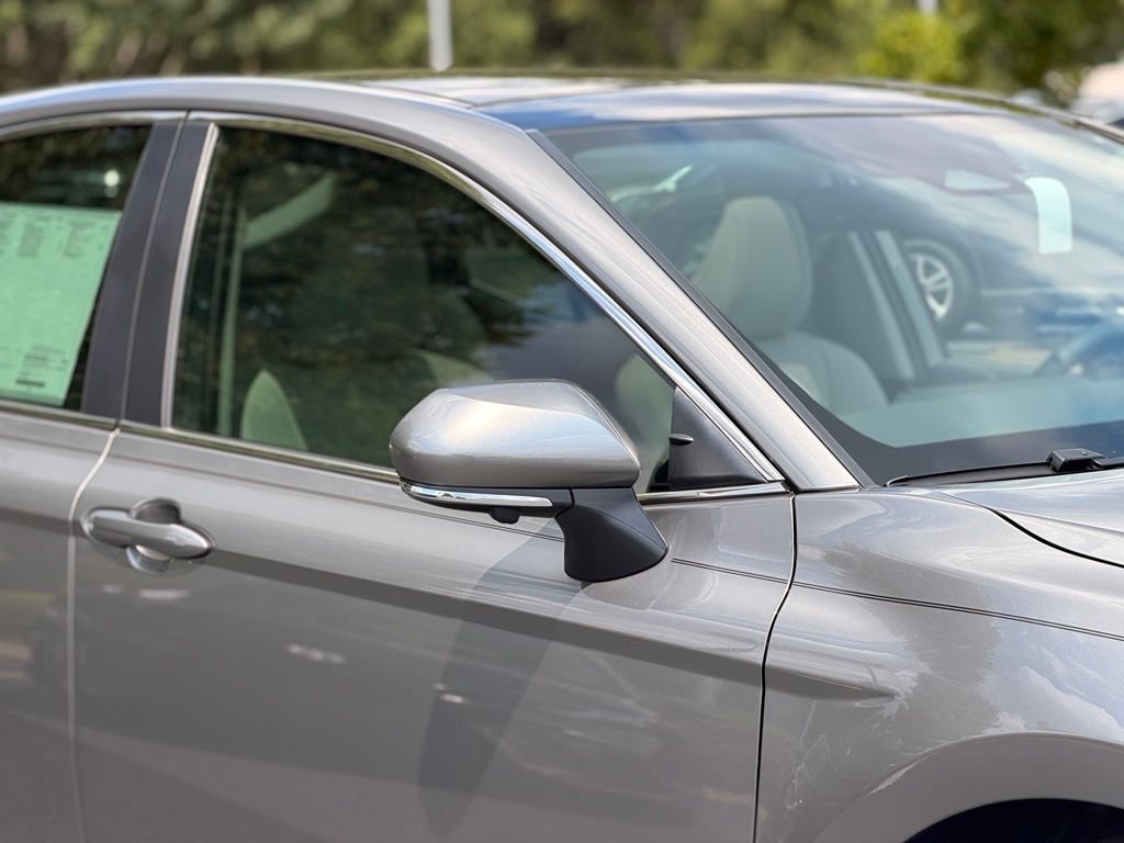 New 2026  Toyota XLE image 5