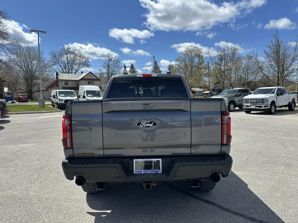 New 2026 Grey Ford Tremor image 6