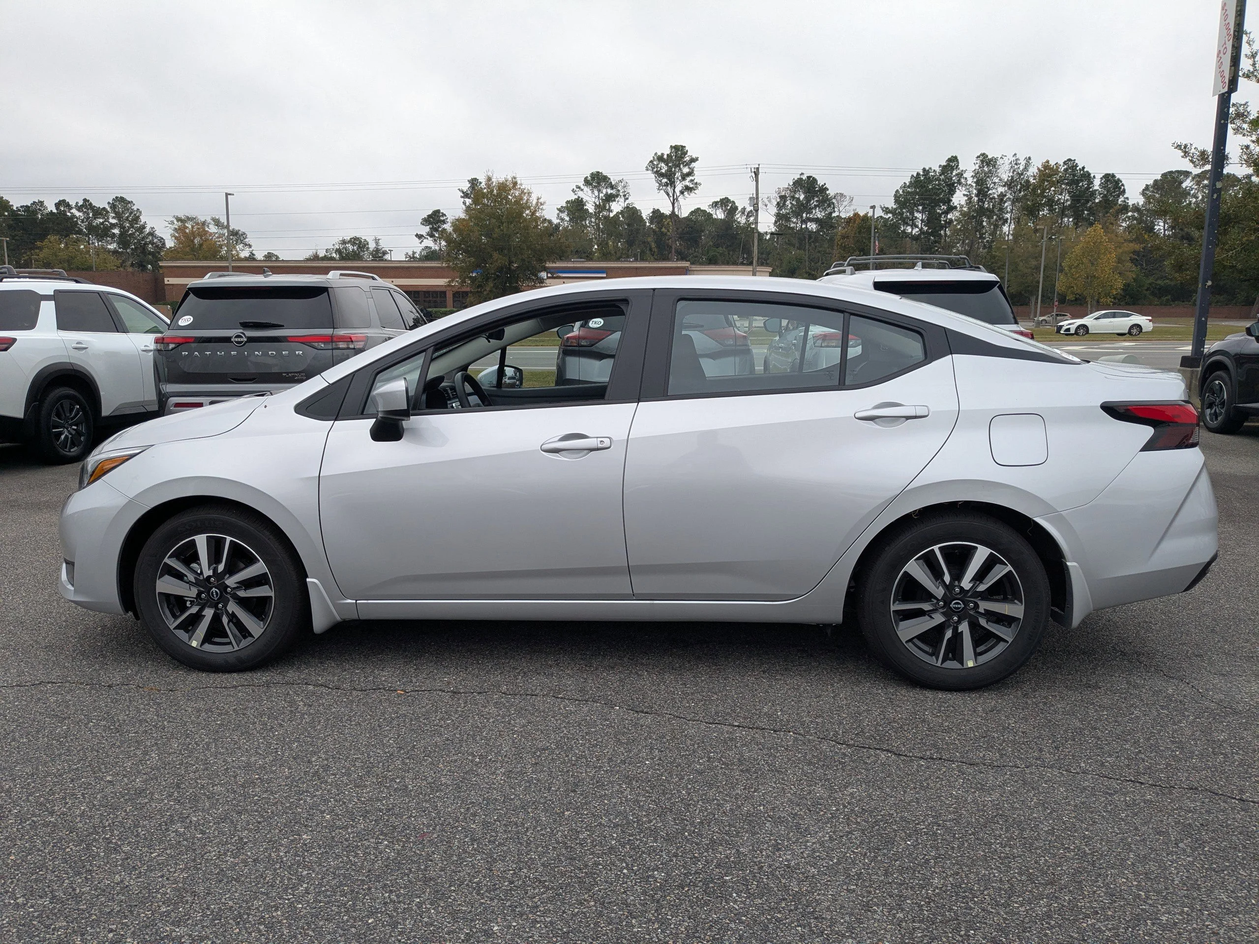 New 2025 Brilliant Silver Metallic Nissan SV image 6