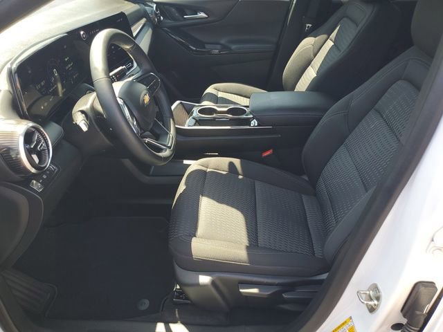 Certified Used 2025 Summit White Chevrolet LT image 16
