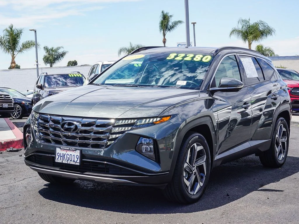 Used 2023 Gray Hyundai Limited image 3