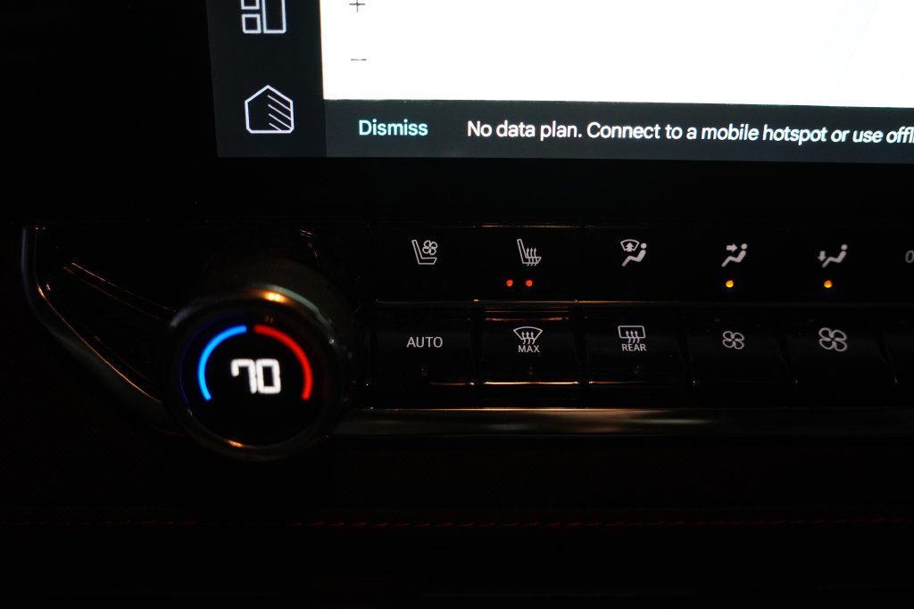 2023 Chevrolet Colorado Z71 - Photo 6
