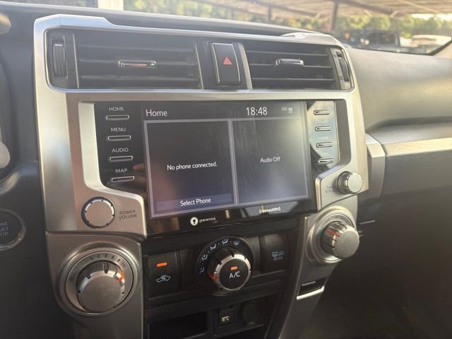 Used 2022 Gray Toyota SR5 image 10