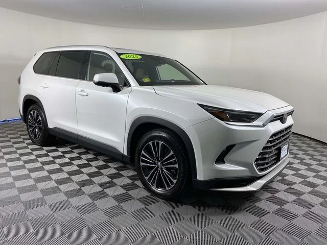 2025 Toyota Grand Highlander Hybrid MAX Platinum