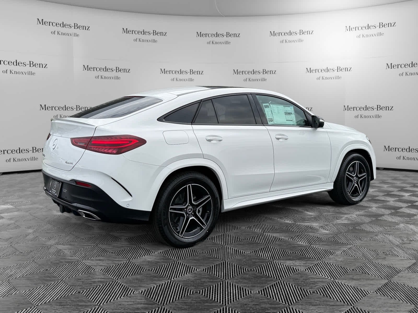 New 2026 Polar White Mercedes-Benz GLE 450 image 5