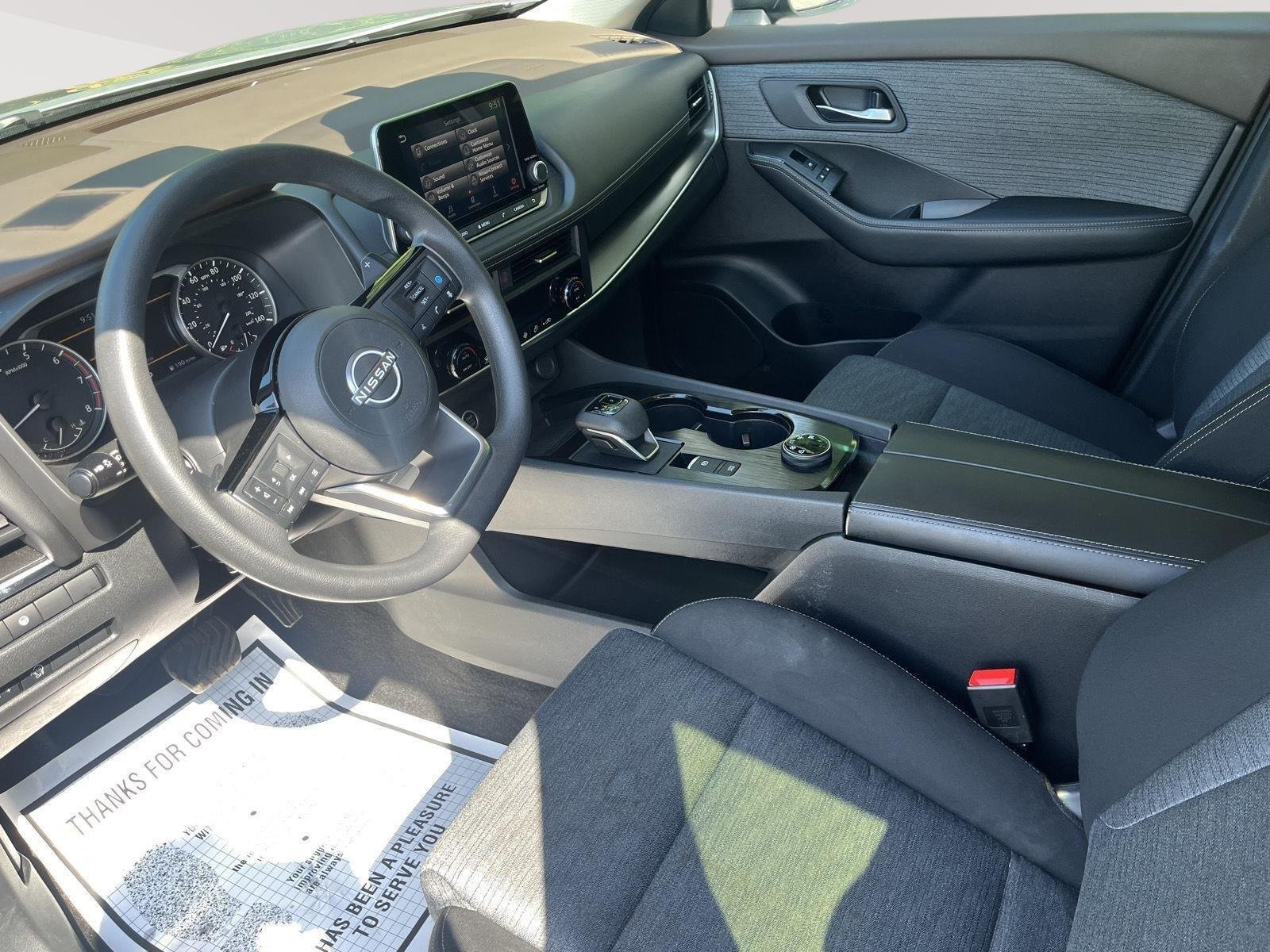 Used 2023 Brilliant Silver Metallic Nissan SV image 22