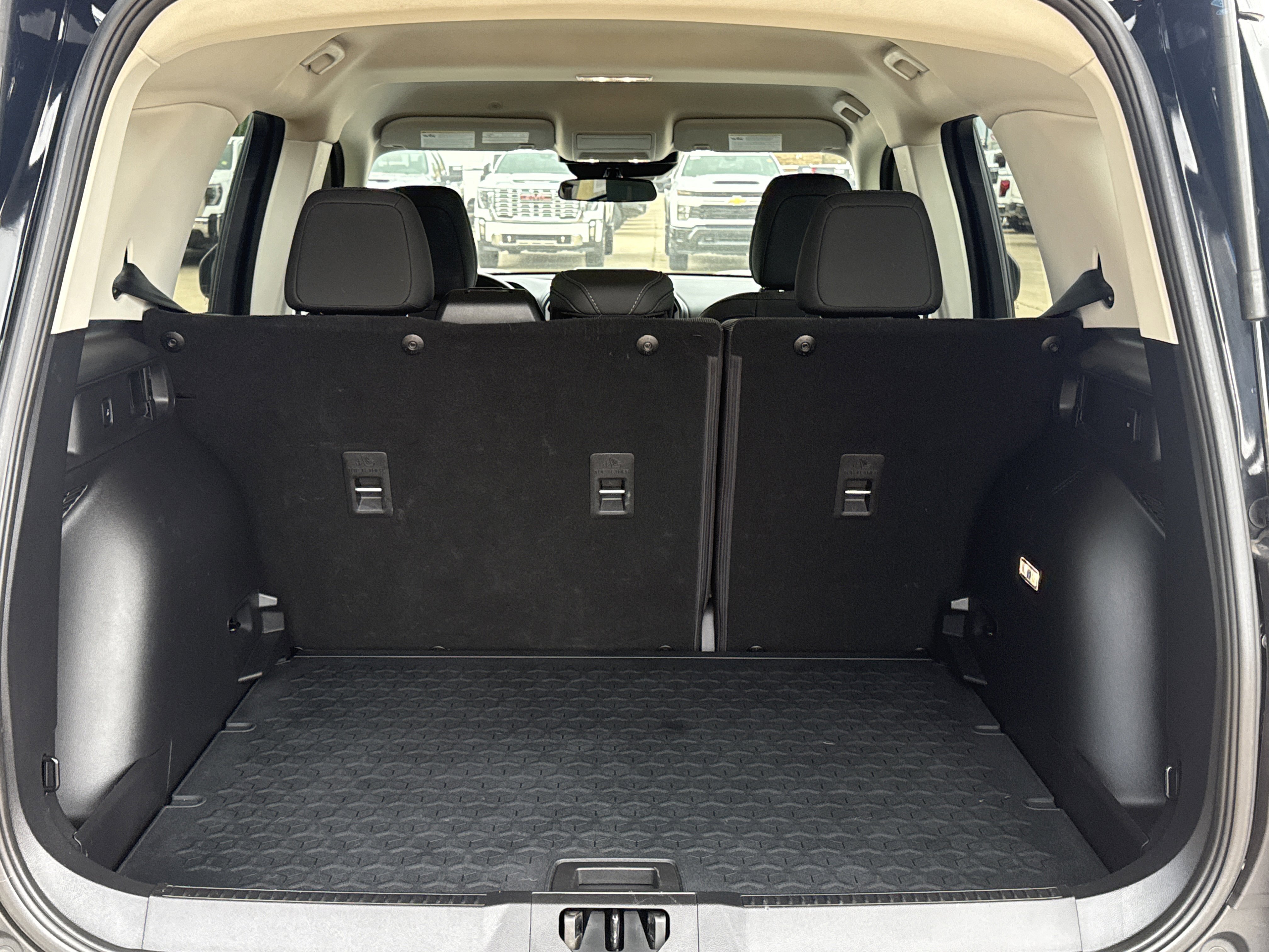 Used 2024  Ford Big Bend image 9