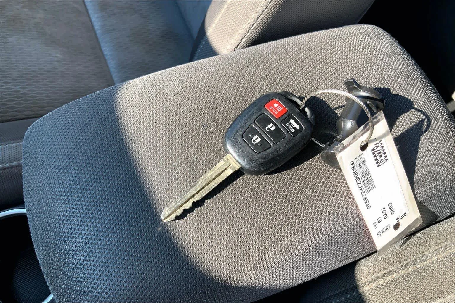 Used 2018 Black Sand Pearl Toyota L image 12