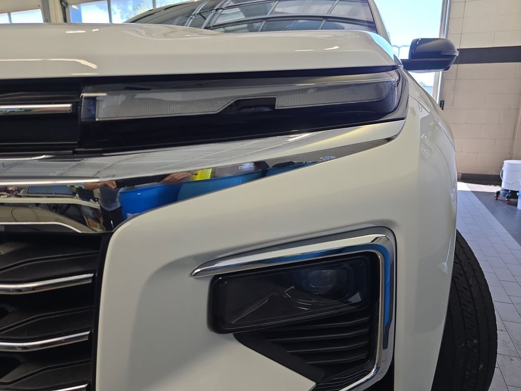 Used 2024 White Chevrolet LT image 32