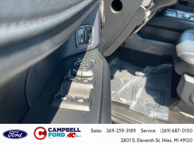Used 2021 Black Metallic Ford XLT image 31