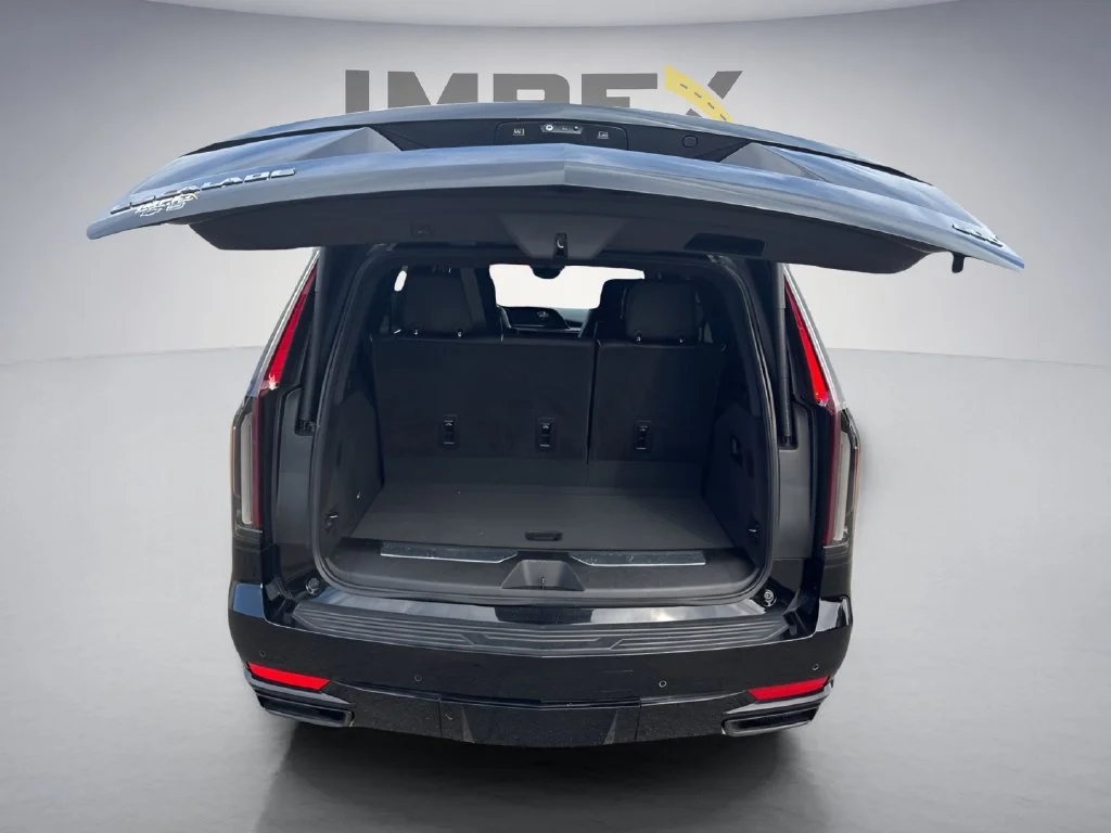 Used 2023 Black Raven Cadillac Sport Platinum image 40